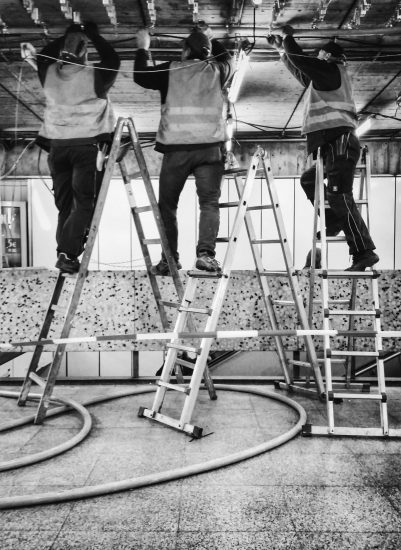 crew-working-on-ceilling